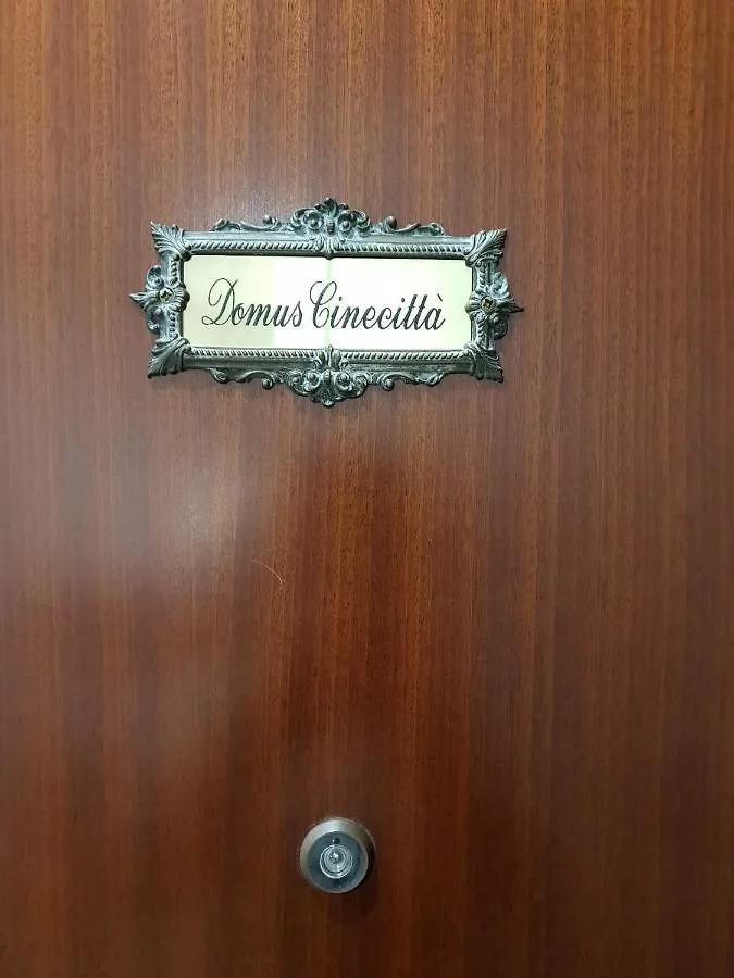 Domus Cinecitta Bed & Breakfast Rome